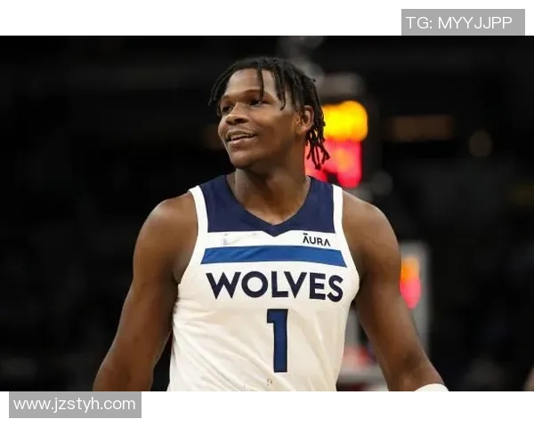 《安东尼·爱德华兹:从银幕传奇到幕后创新的心路历程》 《安东尼·爱德华兹:从银幕传奇到幕后创新的心路历程》