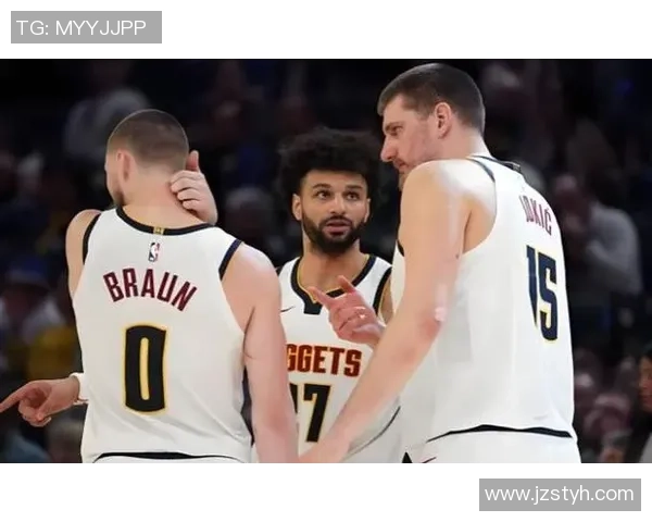 尼古拉约基奇如何在NBA赛场上展现超凡才华与领导力的传奇之路 尼古拉约基奇如何在NBA赛场上展现超凡才华与领导力的传奇之路